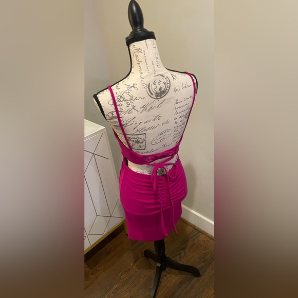 Deep V Neck Pink Cutout Strappy Ruched Slit Dress Size 3 By Morgan & Co. - Picture 5 of 10